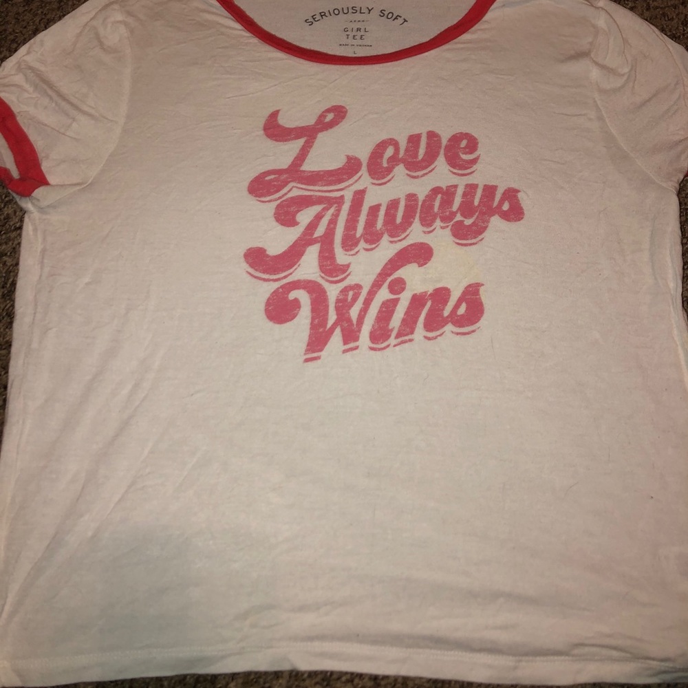 Aeropostale “love always wins” tee